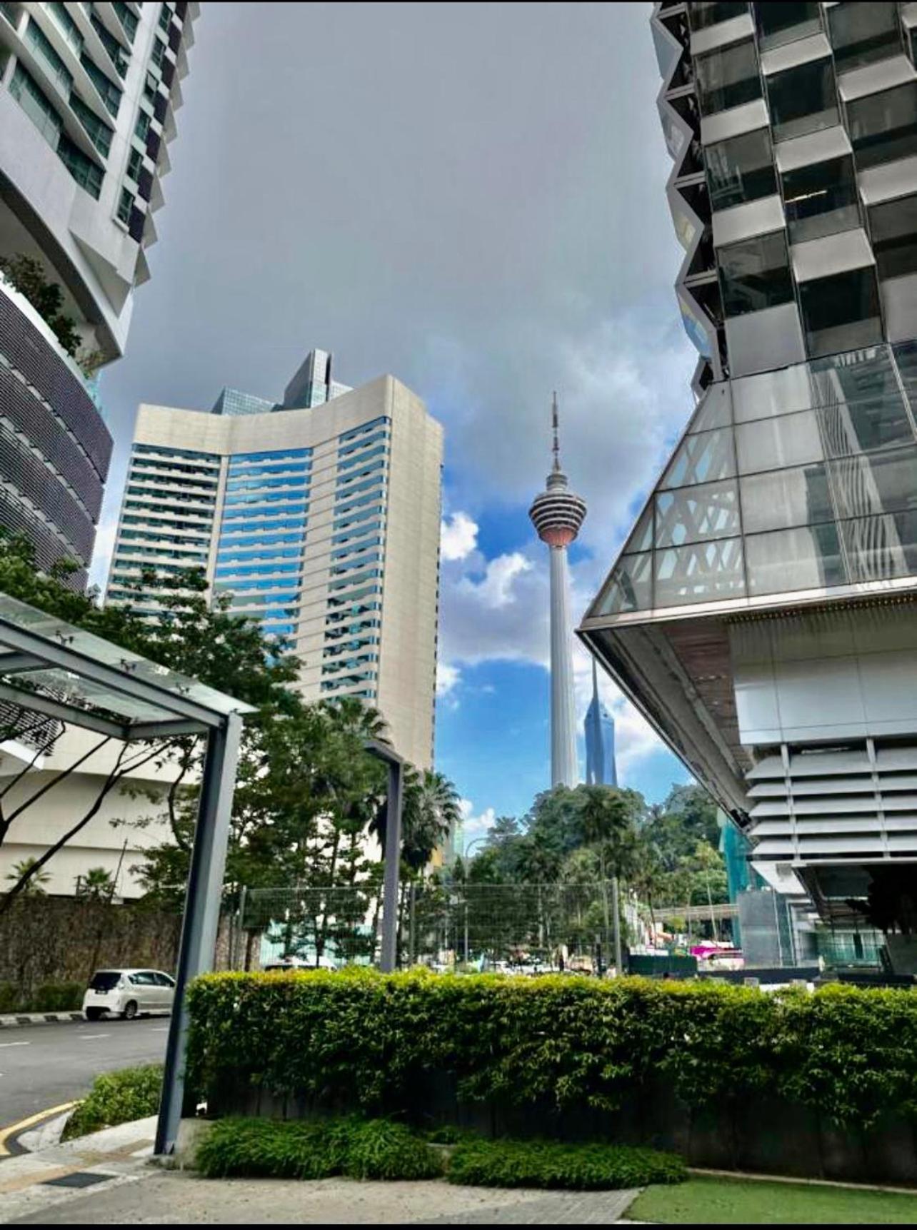 Summer Suites Klcc By Victorians Kuala Lumpur Exterior foto